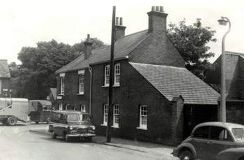 The Chequer Street frontage of the Chequers in the 1960s